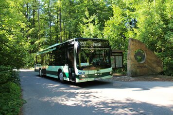 Bus der Linie 237 an der Bastei