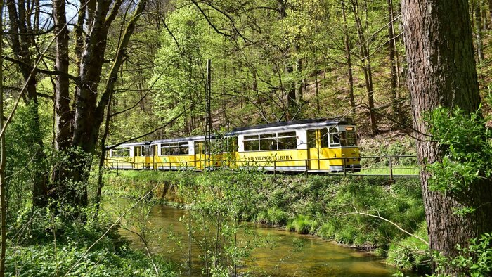 Kirnitzschtalbahn TW4 mit BW25 und 26