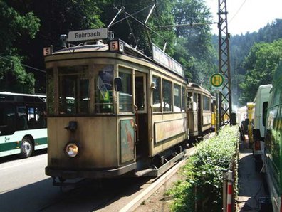 historischer Triebwagen der Kirnitzschtalbahn