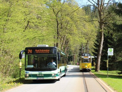 Bus und Kirnitzschtalbahn Haltestelle Mittelndorfer Mühle