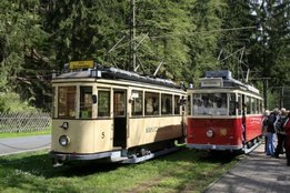 historische Triebwagen der Kirnitzschtalbahn