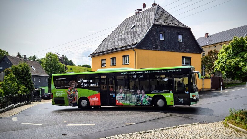 Bus